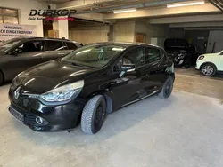 Schwarz Gebraucht 2015 Renault Clio IV LIMITED Limousine | 6.450 € (Guter Preis)