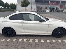 Weiß Gebraucht 2016 BMW M235 Performance Coupé | 26.500 € (Guter Preis)