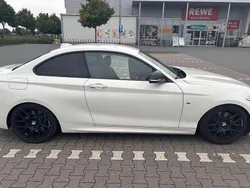 Weiß Gebraucht 2016 BMW M235 Performance Coupé | 28.000 € (Fairer Preis)