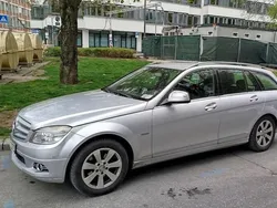 Silber Gebraucht 2008 Mercedes 220 Kombi | 2.999 € (Guter Preis)