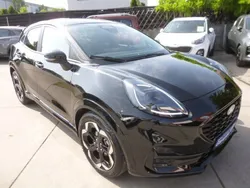 Obsidianschwarz metallic Gebraucht 2024 Ford Puma ST-Line SUV | 22.999 € (Guter Preis)