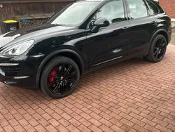 Schwarz Gebraucht 2012 Porsche Cayenne Turbo SUV | 45.000 €