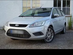 Silber Gebraucht 2008 Ford Focus Style Limousine | 1.700 € (Fairer Preis)