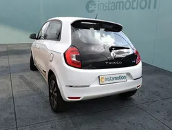 Weiß Gebraucht 2022 Renault Twingo Intens Kleinwagen | 13.388 € (Fairer Preis)
