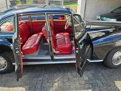 Schwarz Gebraucht 1958 BMW 502 Limousine | 39.500 €