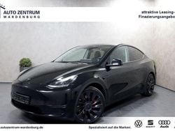 Solid black Gebraucht 2022 Tesla Model Y Performance SUV | 35.760 € (Guter Preis)