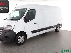 Mineral weiss Gebraucht 2024 Renault Master Van | 30.880 € (Fairer Preis)
