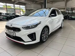 Weiß Gebraucht 2021 Kia Ceed Limousine | 24.890 € (Guter Preis)