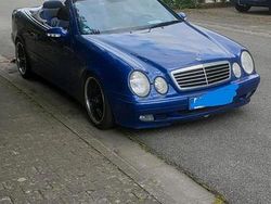 Blau Gebraucht 2001 Mercedes 200 Cabrio | 5.000 € (Guter Preis)
