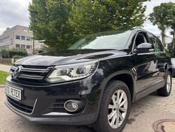 Schwarz Gebraucht 2012 VW Tiguan Sportline SUV | 8.390 € (Guter Preis)