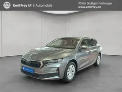 Graphitegrau metallic Gebraucht 2024 Skoda Octavia Selection Kombi | 28.888 € (Superpreis)