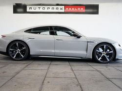 Grau Gebraucht 2022 Porsche Taycan Turbo Limousine | 84.780 € (Superpreis)