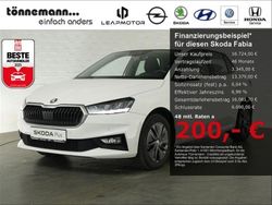 Weiss Gebraucht 2022 Skoda Fabia Style Kleinwagen | 16.724 € (Fairer Preis)