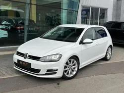 Weiß Gebraucht 2013 VW Golf VII Highline Limousine | 8.900 € (Guter Preis)
