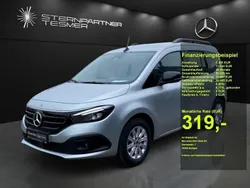 Silber Gebraucht 2023 Mercedes EQT200 Van / Kleinbus | 25.990 € (Guter Preis)