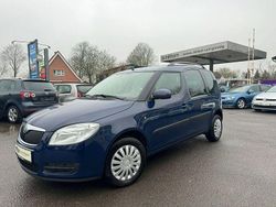 Blau Gebraucht 2009 Skoda Roomster Plus Edition Van / Kleinbus | 5.499 € (Teuer)
