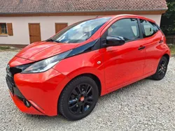 Orange Gebraucht 2014 Toyota Aygo X-cite Kleinwagen | 6.990 € (Guter Preis)