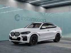 Grau Gebraucht 2022 BMW X6 M50 SUV | 81.799 € (Teuer)