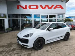 Weiß Gebraucht 2020 Porsche Cayenne GTS SUV | 86.500 € (Teuer)
