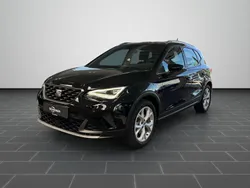 Midnight schwarz metallic (metallic) Gebraucht 2024 Seat Arona FR SUV | 21.990 € (Fairer Preis)