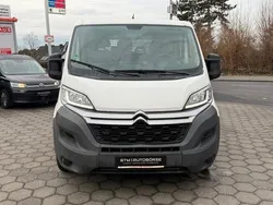 Weiß Gebraucht 2016 Citroën Jumper Van / Kleinbus | 12.900 €