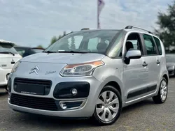 Grau Gebraucht 2010 Citroën C3 Picasso Tendance Van / Kleinbus | 2.800 € (Guter Preis)