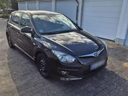 Schwarz Gebraucht 2010 Hyundai i30 Limousine | 3.400 € (Guter Preis)