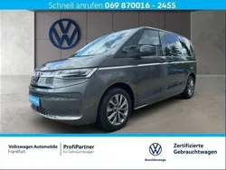 Grau Gebraucht 2021 VW T7 Style Van | 47.980 €
