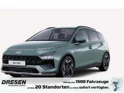 Mangrove green/ phantom black Neu 2025 Hyundai Bayon Prime SUV | 27.690 € (Fairer Preis)
