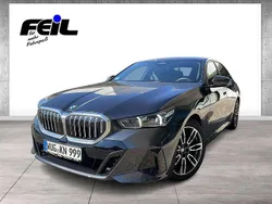 Sophistograu brillanteffekt me Gebraucht 2024 BMW 520 M Sport Limousine | 52.900 € (Superpreis)