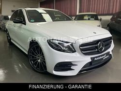 Weiss Gebraucht 2017 Mercedes E300 AMG line Limousine | 35.980 €