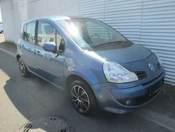 Blau Gebraucht 2009 Renault Modus Dynamique Van / Kleinbus | 2.488 € (Fairer Preis)