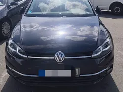Schwarz Gebraucht 2019 VW Golf VII Highline Limousine | 16.200 € (Fairer Preis)