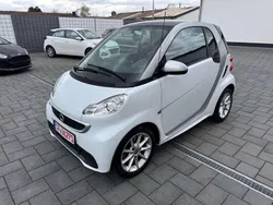Tridionsicherheitszelle silbe Gebraucht 2012 Smart ForTwo Coupé Coupé | 5.995 € (Fairer Preis)