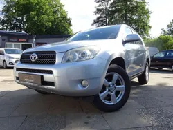 Silver metallic Gebraucht 2009 Toyota RAV4 Executive SUV | 7.290 € (Guter Preis)
