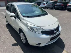 Weiß Gebraucht 2015 Nissan Note Acenta Van / Kleinbus | 5.999 € (Fairer Preis)