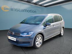Grau Gebraucht 2024 VW Touran Van / Kleinbus | 31.999 € (Fairer Preis)