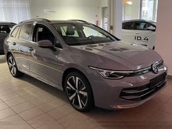 Mondsteingrau Neu 2025 VW Golf VIII Style Kombi | 34.986 € (Guter Preis)