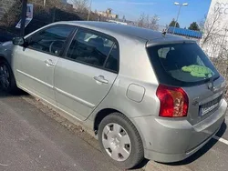 Grau Gebraucht 2007 Toyota Corolla Edition Limousine | 2.750 € (Fairer Preis)