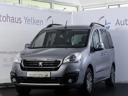 Grau Gebraucht 2016 Peugeot Partner Tepee Active Van / Kleinbus | 14.690 € (Fairer Preis)