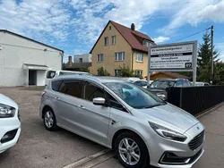 Silber Gebraucht 2022 Ford S-MAX Titanium Van / Kleinbus | 15.900 € (Teuer)