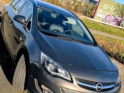 Braun Gebraucht 2016 Opel Astra Eco Kombi | 8.519 € (Fairer Preis)