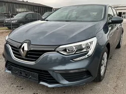 Grau Gebraucht 2016 Renault Mégane IV Life Limousine | 8.200 € (Guter Preis)