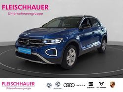 Blau Gebraucht 2023 VW T-Roc Style SUV | 30.980 € (Fairer Preis)