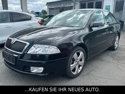 Schwarz Gebraucht 2008 Skoda Octavia Sport Limousine | 1.990 € (Superpreis)
