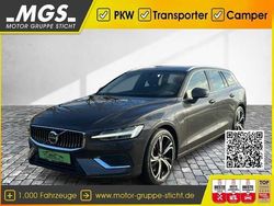 Platinum grey metallic (metallic) Gebraucht 2022 Volvo V60 Ultimate Kombi | 39.970 € (Fairer Preis)