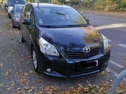 Gebraucht 2012 Toyota Verso Life Van / Kleinbus | 5.700 € (Etwas zu teuer)
