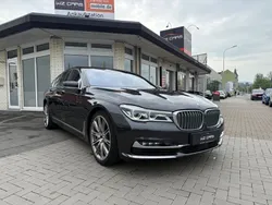 Grau Gebraucht 2016 BMW 750 Performance Limousine | 29.999 € (Fairer Preis)