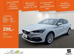 Weiß Gebraucht 2024 Seat Leon Style Limousine | 26.049 € (Guter Preis)