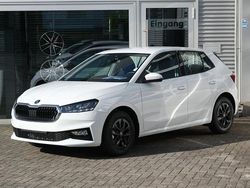Moon weiß metallic Neu 2025 Skoda Fabia Selection Kleinwagen | 20.480 € (Guter Preis)
